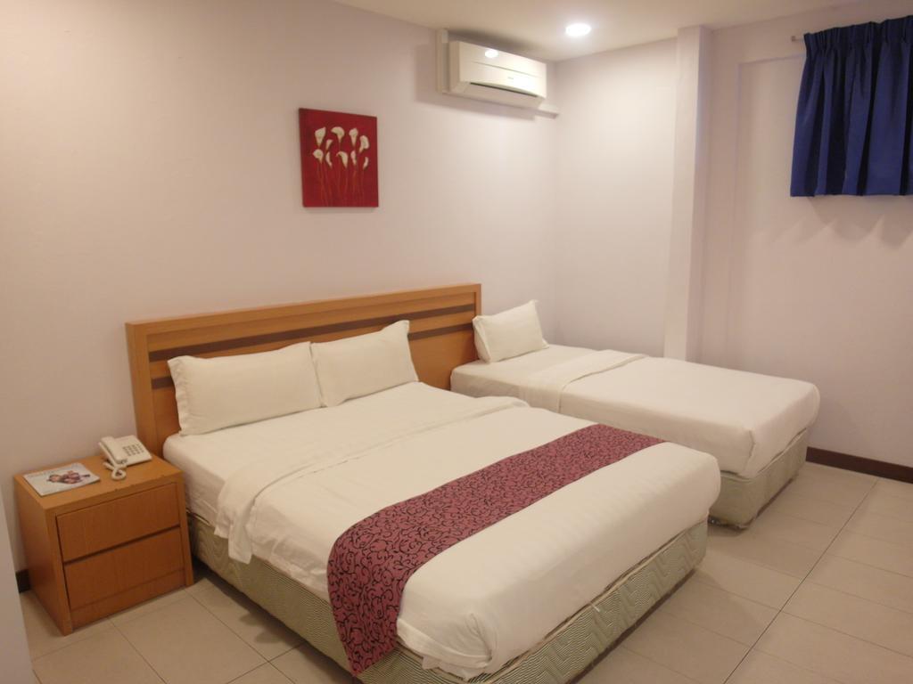Transit Hotel Labuan Room photo